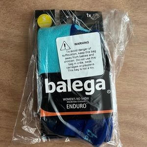 🏃🏻‍♀️Balega running socks. 🏃🏼‍♂️Small.